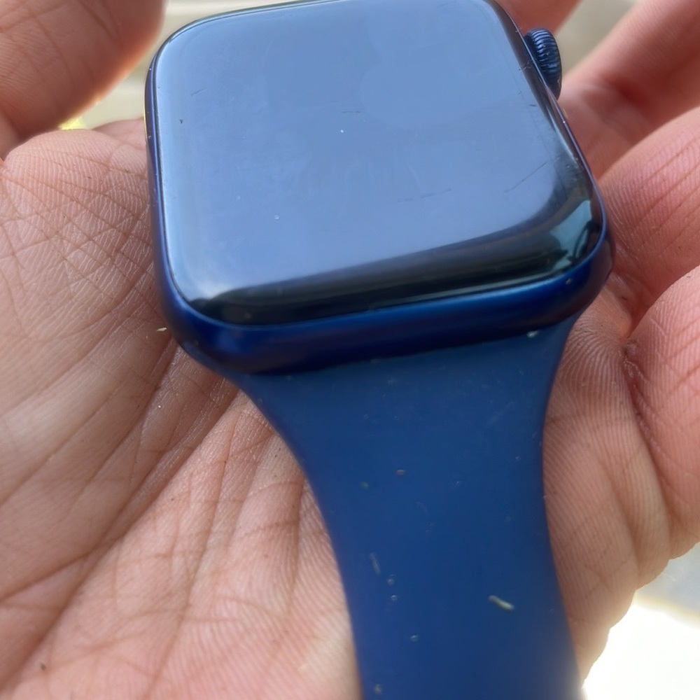 Apple Watch series 6 cellular and gps - Picture 3 of 3